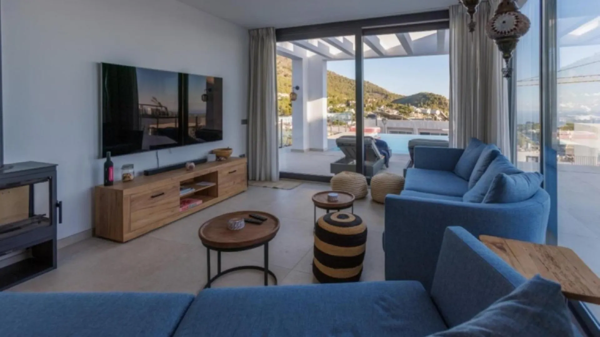 Buenavista Hills Casa Arce 4 Bedroom With Seaviews Malaga Villa