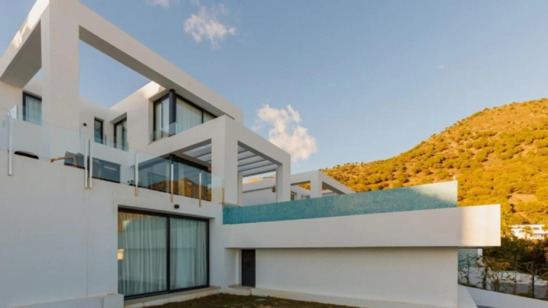 Buenavista Hills Casa Arce 4 Bedroom With Seaviews Málaga Villa